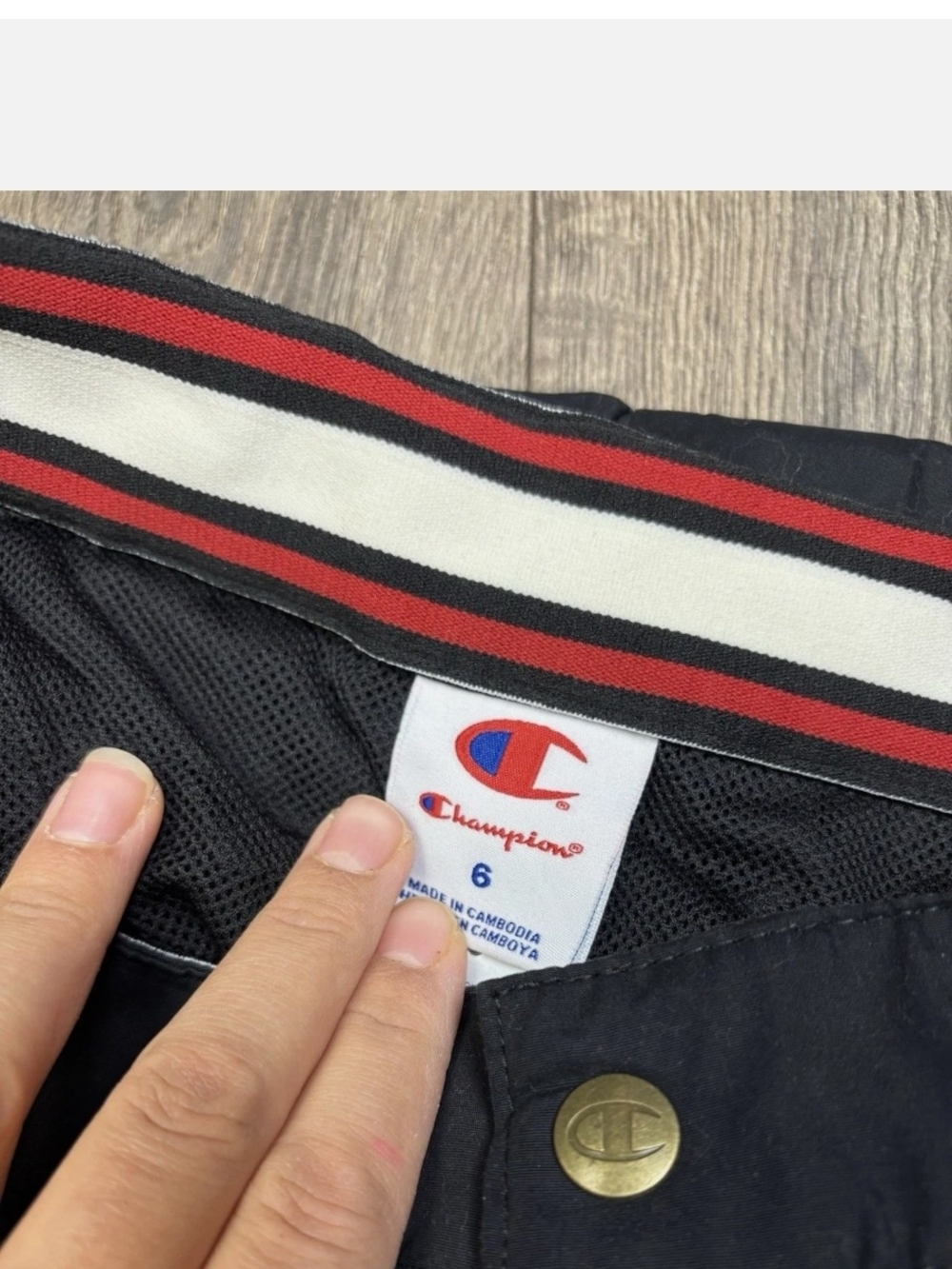 New Champion Black Mini Skirt with Embroidered Logo - Picture 2 of 2